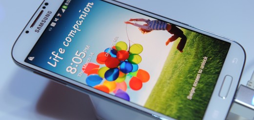 163703721 520x245 photo 163703721 520x245 Samsungs Galaxy S5 smartphone will reportedly launch by April and could include eye scanning tech
