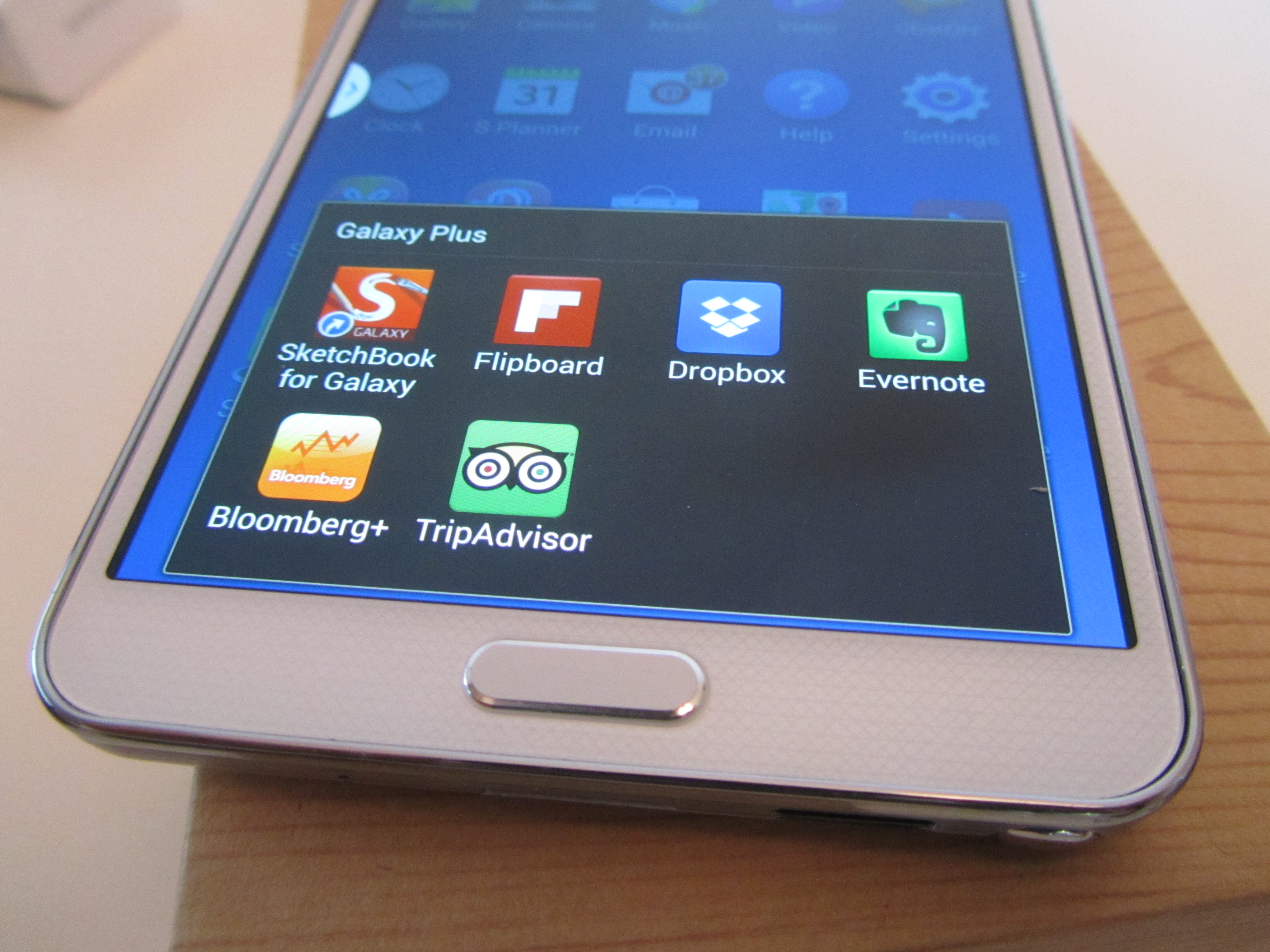 Note3 apps Samsung Galaxy Note 3 review: One of the best Android handsets money can buy, if you can hold it