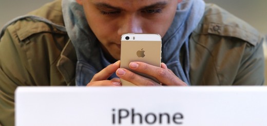 181314938 520x245 photo 181314938 520x245 Report: New iPhones boost Apples market share, except in Europe where Windows Phone gains ground