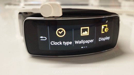 Gear Fit 3 520x292 Wrists on with the Gear 2, Gear 2 Neo and Gear Fit