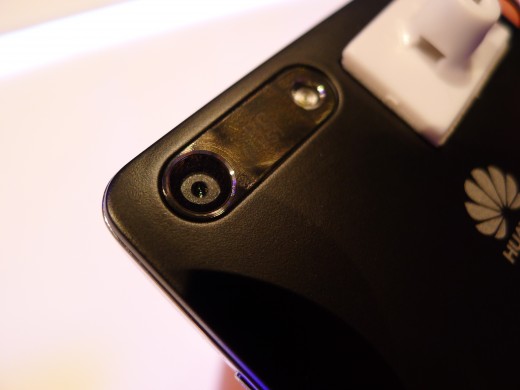 P1040962 520x390 Huawei unveils the Ascend G6, a skinny 4G enabled Android smartphone