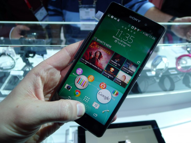 P1050055 730x547 Sony Xperia Z2 hands on:  A promising rival to the Samsung Galaxy S5