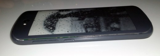 YotaPhone2 5 520x184 Hands on with the new dual screen, e ink equipped, Android powered YotaPhone