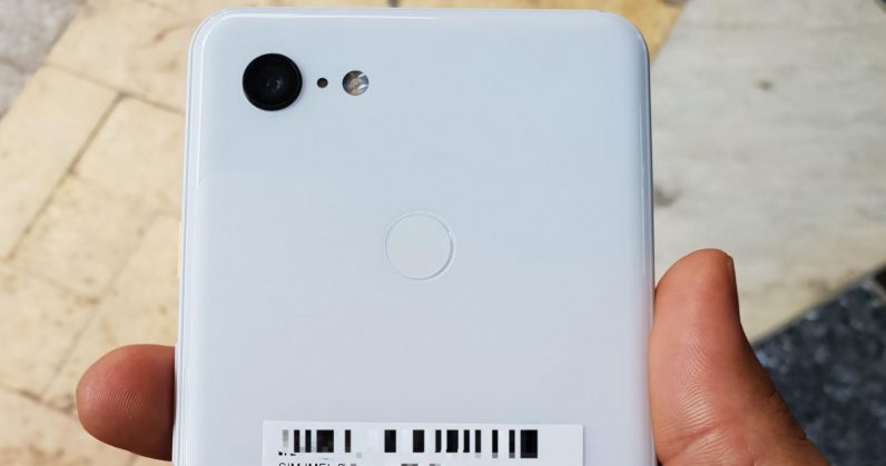 Purported Google Pixel 3 XL leak shows a white body and single rear camera