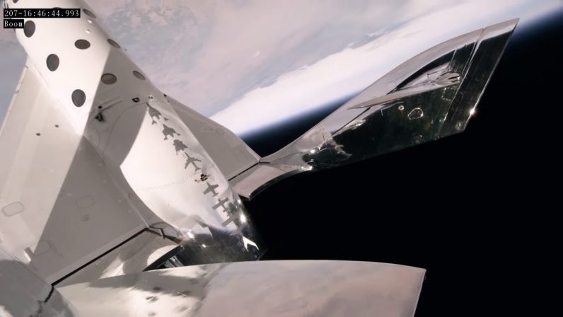 Watch Virgin Galactics space plane soar 32 miles above the Earth