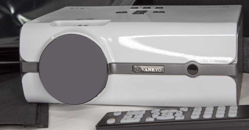 Vankyos Leisure 410 LED projector is bright, brilliant, and budget-friendly