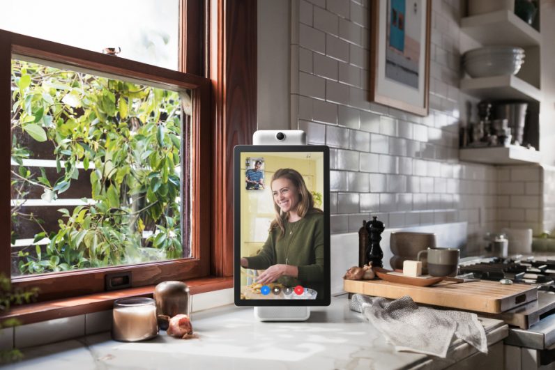 Facebook announces Portal, its new video chatting hardware