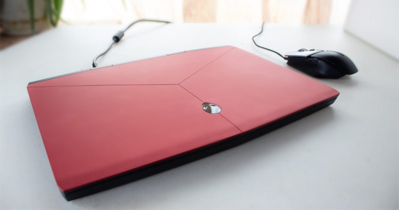 Alienwares slimmed-down M15 is my favorite laptop for VR