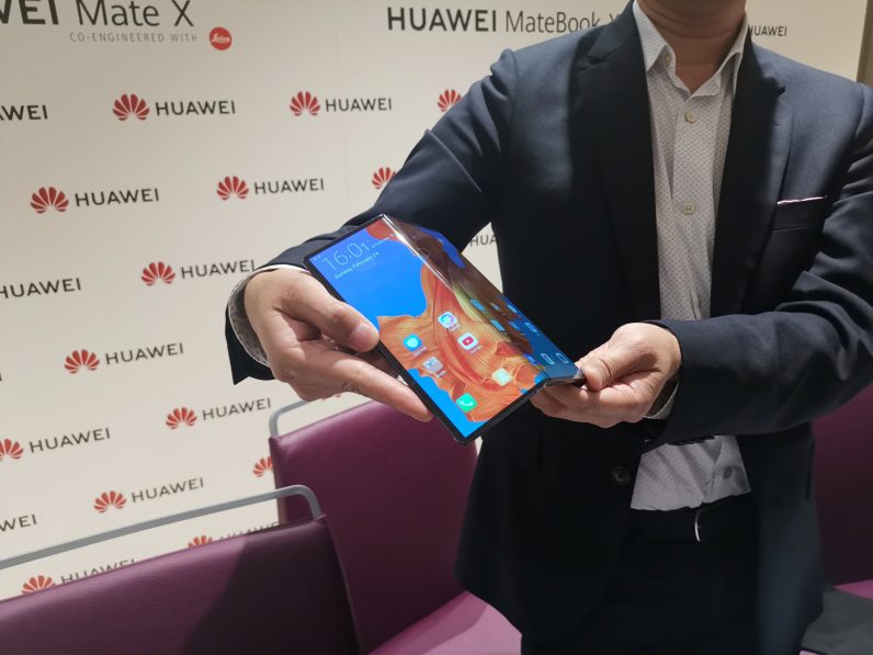 First look at the Huawei Mate X: attractive, powerful, and unspeakably pricey