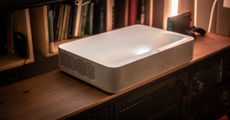Vavas 4K Ultra Short Throw Laser Projector is stunning and versatile, with a few caveats