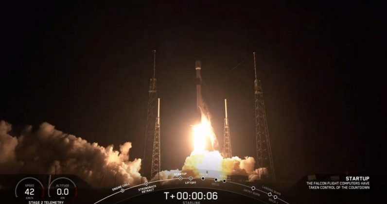  spacex satellites starlink rocket time falcon successfully 