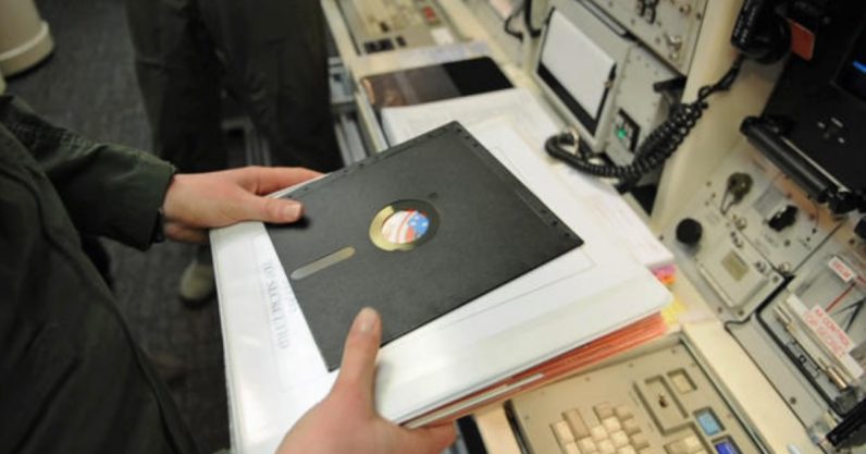 The US nukes will no longer run on plate-sized floppy disks