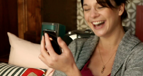 Video: iPhone 4 Commercial (Directed by American Beauty Director Sam Mendes)