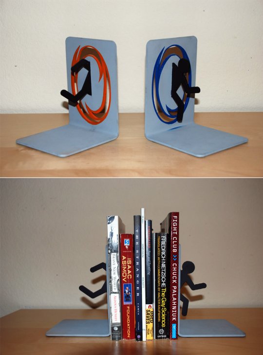 Portal Bookends
