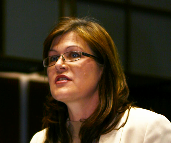 Australian Senator Wins International Internet and Politics Award