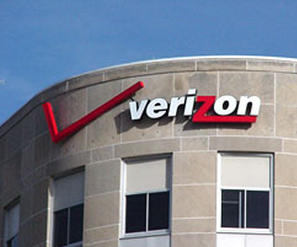 Is the HTC 7 Trophy the first Windows Phone 7 handset to launch for Verizon?