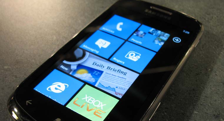 Consumer interest in Windows Phone 7 appears to be slipping