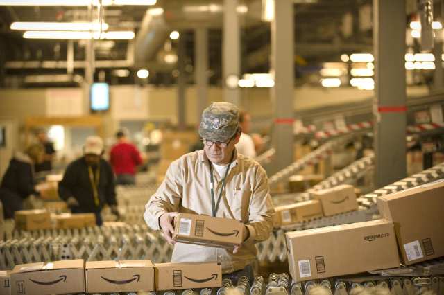 Amazon Drops Illinois Affiliates To Avoid Web Tax