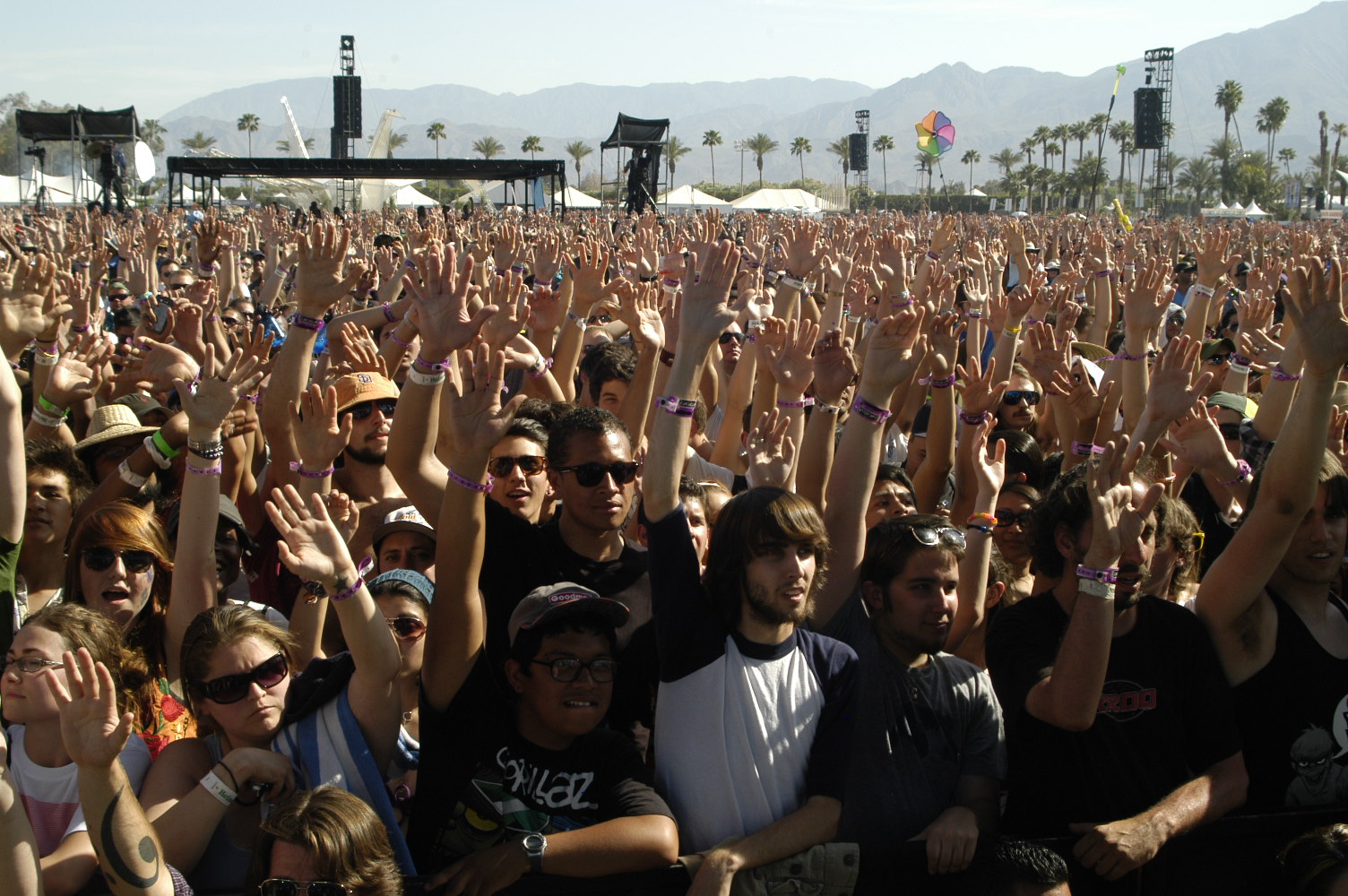 A look at Coachella and Wrigley’s new Twitter Campaign