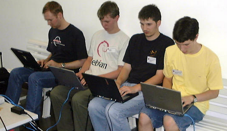 Microsoft working to bring Node.js to both Windows and Azure