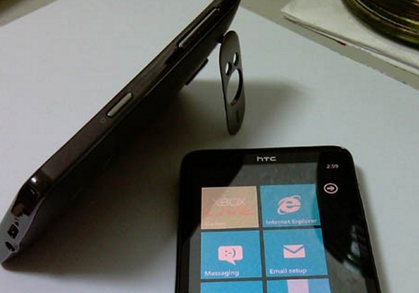 Users report severe HTC HD7 camera issues