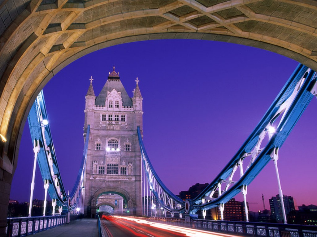 Backlash as beloved TowerBridge Twitter account is passed to ‘rightful’ owners