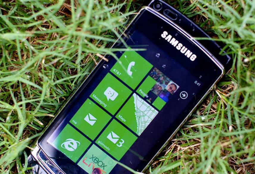 Microsoft demos new Windows Phone 7 hardware