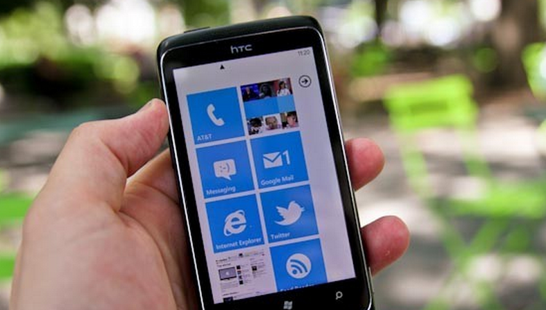 Fujitsu to launch Windows 7 phone on July 23rd