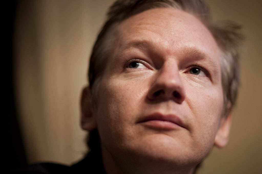 WikiLeaks founder Julian Assange told he will be extradited to Sweden