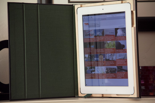 This gorgeous case for the iPad 2 sets the bar high, very high