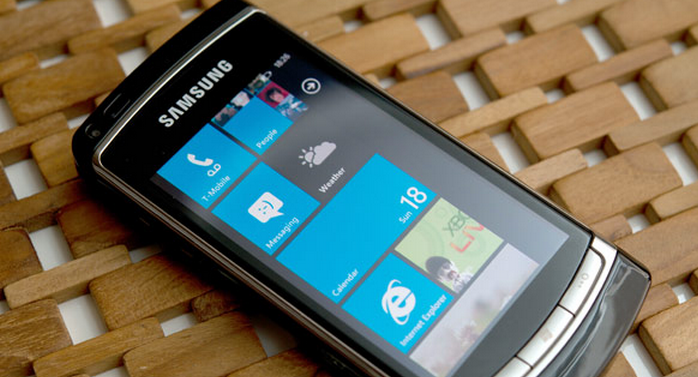 Man tries to sell WP7 handset running super secret OS build