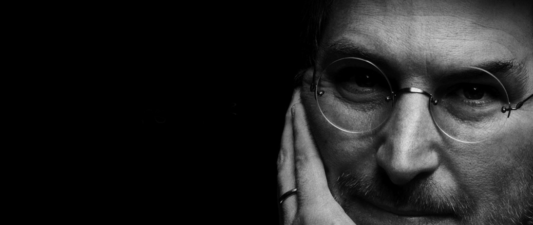 Steve Jobs Resignation and the Social Media Reaction [As it Happened]