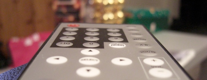 Follow tweets about recorded TV shows as if you were watching live, with Rewinder
