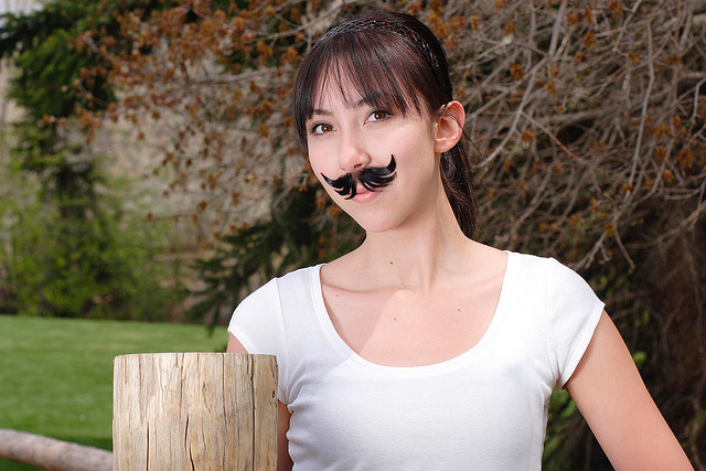 Viddy wants to raise money to beat cancer during #Movember