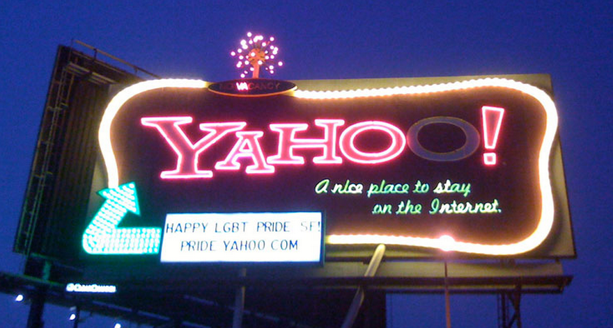Microsoft appears likely to cement its Yahoo search deal for a song