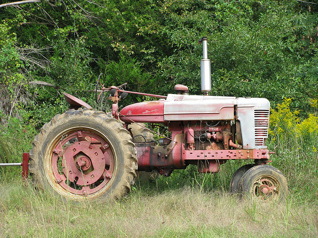 Jobs Tractor checks Twitter for developer jobs so you don’t have to