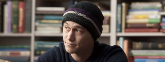 Trend Alert? Girl With Cancer Asks Joseph Gordon-Levitt For a Date on YouTube