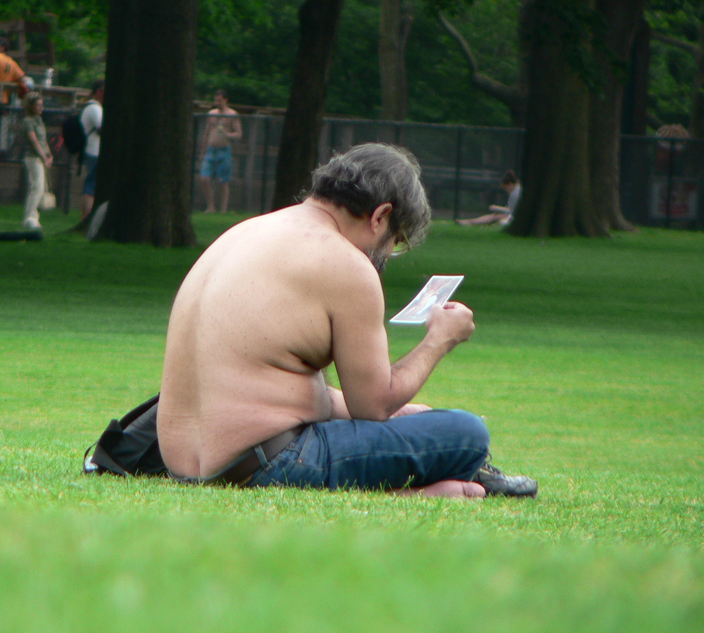 This app lets you blackmail yourself into reaching your personal goals
