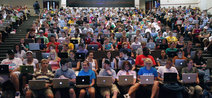 Study claims using Facebook won’t tank your GPA