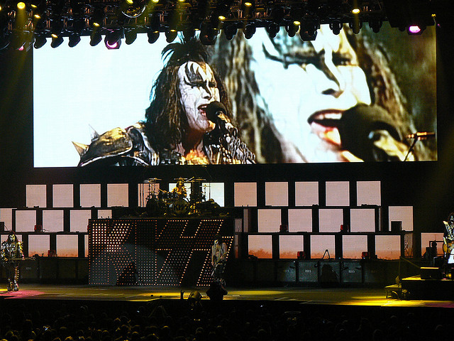 KISS’ Gene Simmons DDoS attacker arrested by FBI, partying everyday doubtful