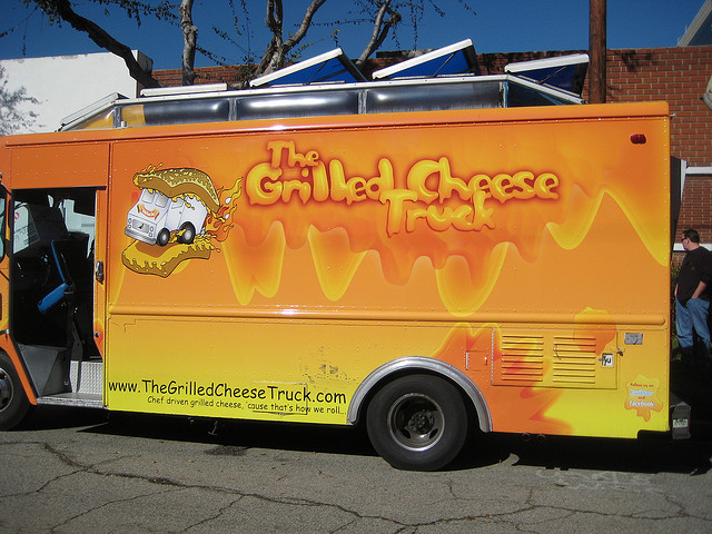 If you’re a fan of food trucks, set TruxMap as your homepage