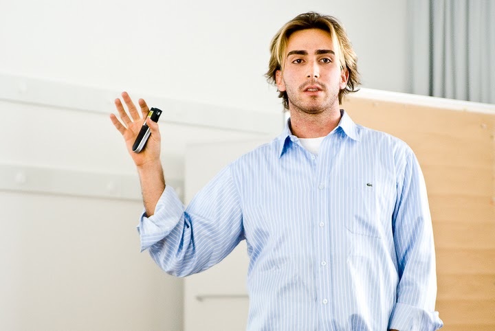 This 24 year old Brazilian entrepreneur wants to disrupt image search