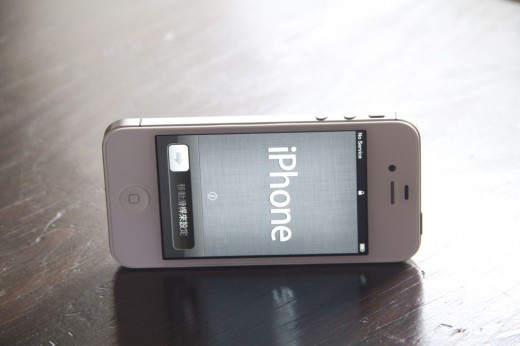 U.S. newspaper publisher Gannet buys thousands of iPhones for journalists