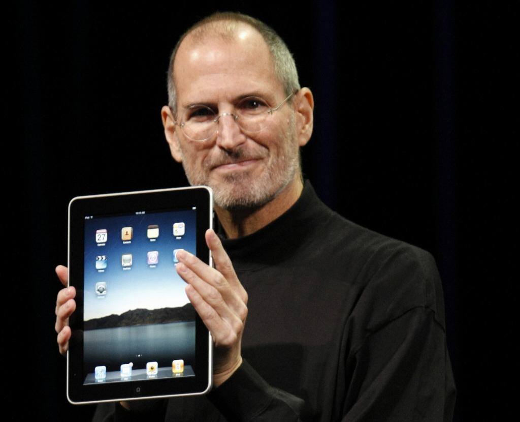 Find Apple keynotes on Stevenote.tv, a tribute to Steve Jobs