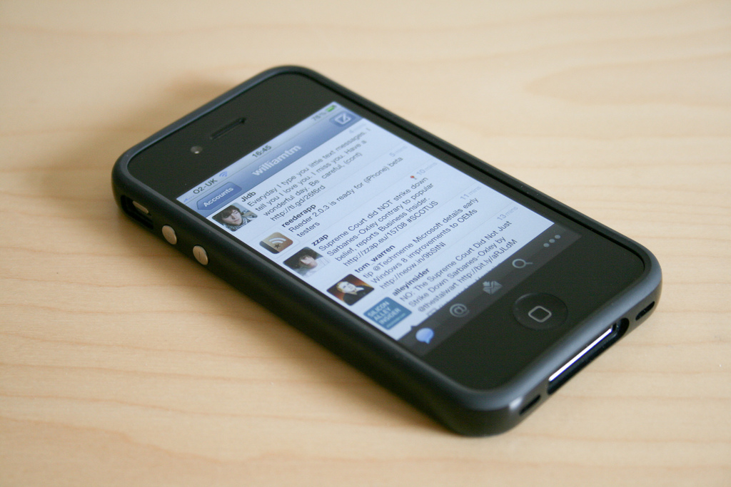 Apple seeks industry-wide principles for patent licensing in Europe