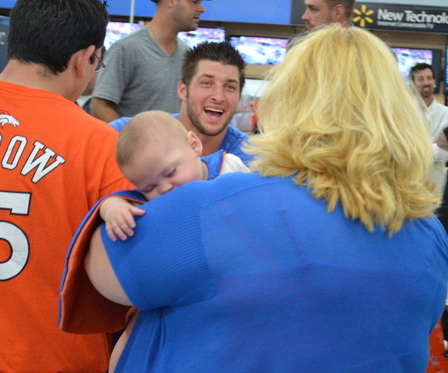 New tweets per second record for sports set after Tim Tebow touchdown toss