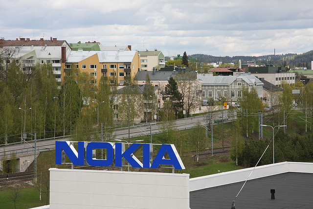 Nokia’s Q4: $1.4 billion loss, sales down 21% with 19.6m smartphones sold