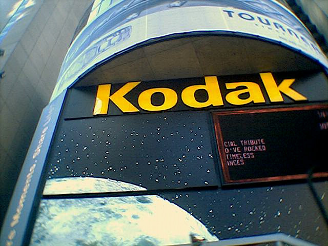 Kicking it whilst it’s down, Apple seeks court approval to sue bankrupt Kodak