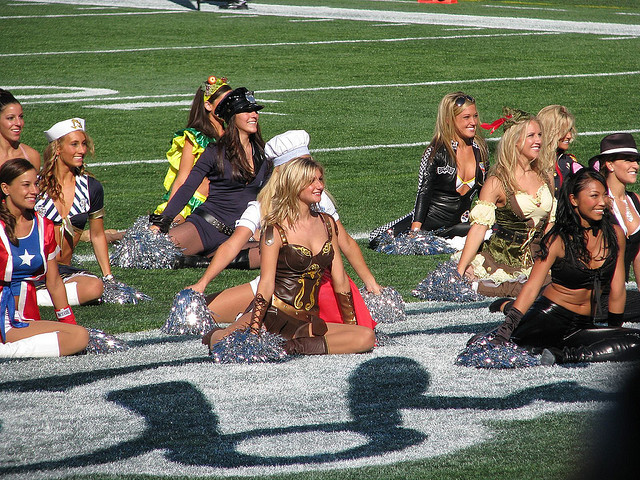 Twitter gives us two handy accounts to follow leading up to the Super Bowl