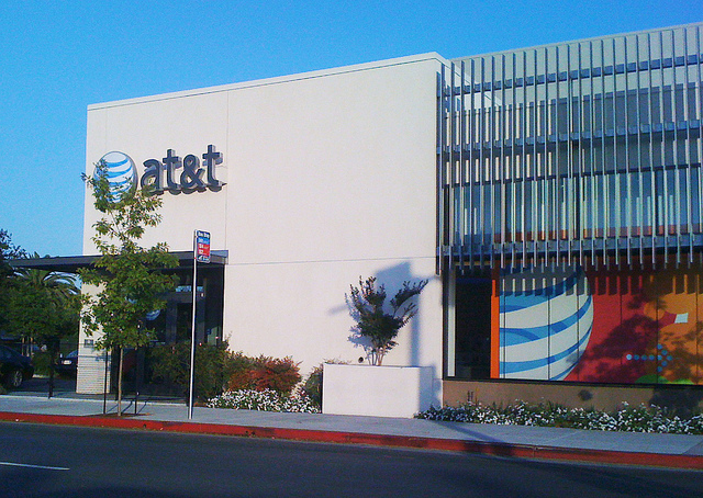 AT&T misses the point again, thinks that developers will want to pay for your data